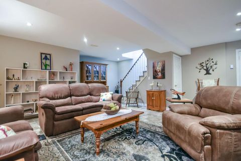 Photo 22 at 21 - 318 LITTLE Avenue, Painswick North, Barrie