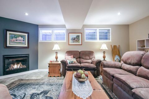 Photo 23 at 21 - 318 LITTLE Avenue, Painswick North, Barrie