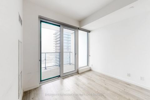 Photo 8 at 3207 - 1000 Portgage Parkway S, Vaughan Corporate Centre, Vaughan