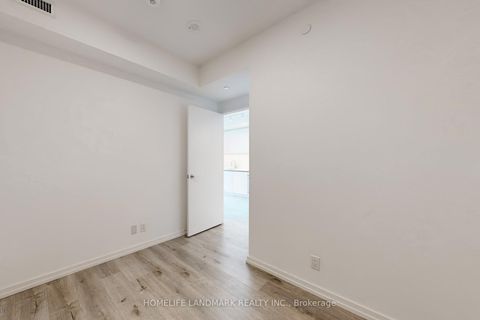 Photo 27 at 3207 - 1000 Portgage Parkway S, Vaughan Corporate Centre, Vaughan