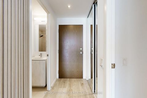 Photo 32 at 3207 - 1000 Portgage Parkway S, Vaughan Corporate Centre, Vaughan