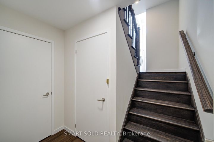 Photo 34 at 13 Armillo Place, Wismer, Markham