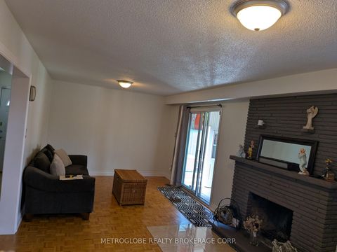 Photo 9 at 174 Andrew Park, West Woodbridge, Vaughan