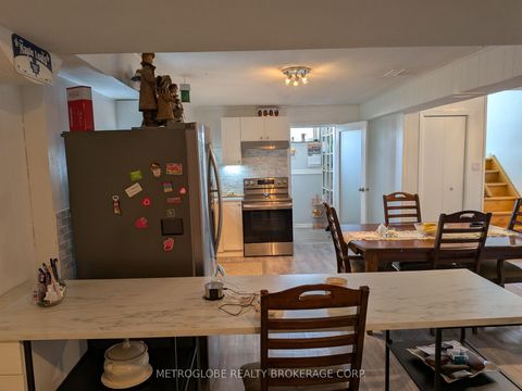 Photo 19 at 174 Andrew Park, West Woodbridge, Vaughan