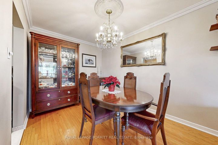 Photo 11 at 1435 Strathy Avenue, Lakeview, Mississauga