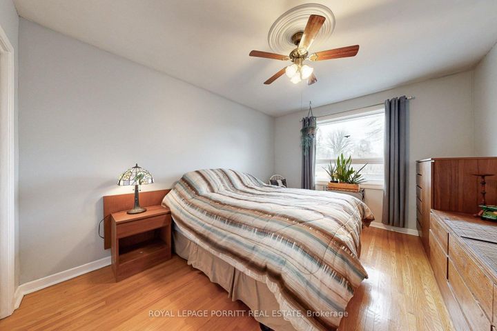 Photo 20 at 1435 Strathy Avenue, Lakeview, Mississauga