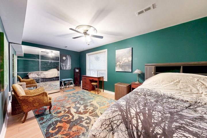 Photo 25 at 1435 Strathy Avenue, Lakeview, Mississauga