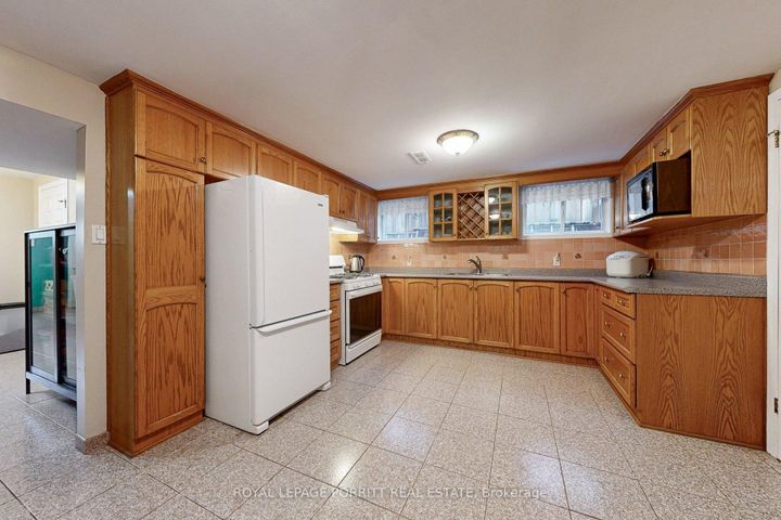 Photo 27 at 1435 Strathy Avenue, Lakeview, Mississauga