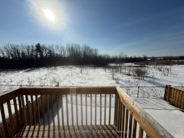 Photo 2 at 66 Hilts Drive, Rural Richmond Hill, Richmond Hill