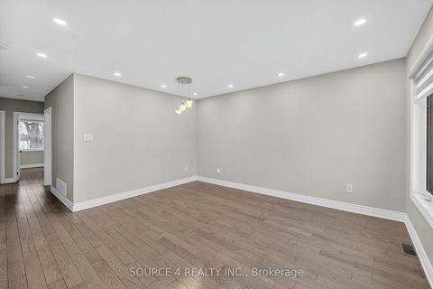 Photo 3 at 243 Malaga Road, Lakeview, Oshawa