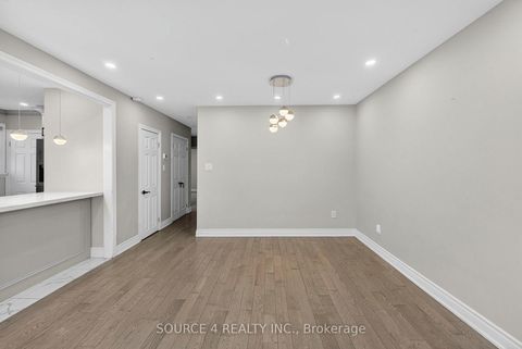 Photo 4 at 243 Malaga Road, Lakeview, Oshawa