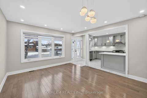 Photo 6 at 243 Malaga Road, Lakeview, Oshawa