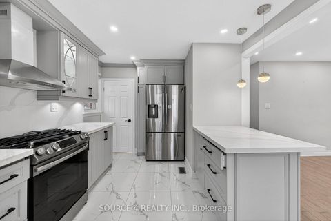 Photo 11 at 243 Malaga Road, Lakeview, Oshawa