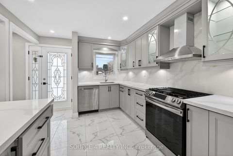 Photo 12 at 243 Malaga Road, Lakeview, Oshawa