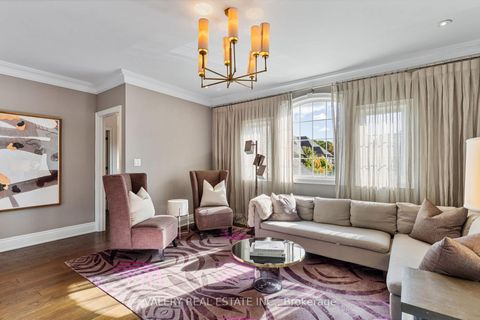 Photo 23 at 211 Grand Vellore Crescent, Vellore Village, Vaughan