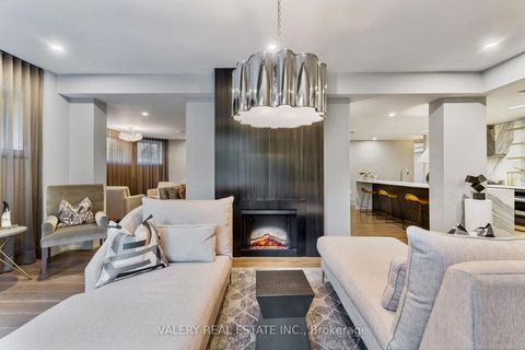 Photo 31 at 211 Grand Vellore Crescent, Vellore Village, Vaughan