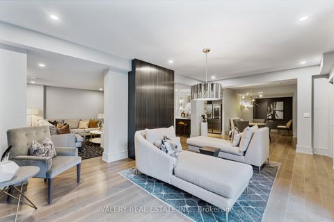 Photo 33 at 211 Grand Vellore Crescent, Vellore Village, Vaughan