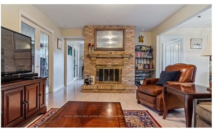 Photo 16 at 386 Pinetree Way, Mineola, Mississauga