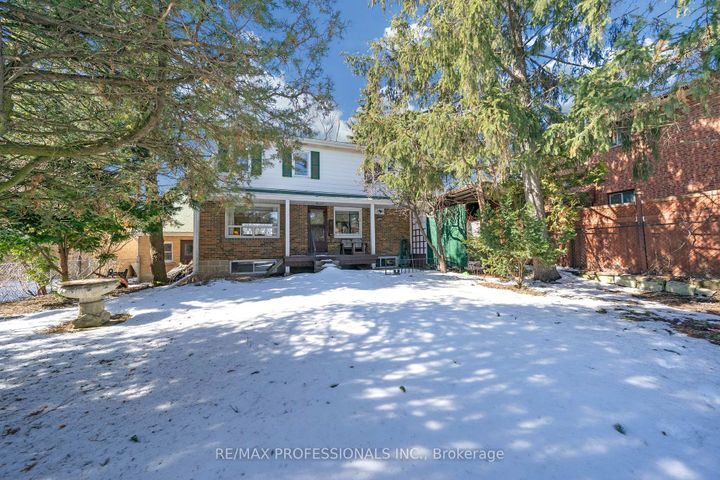 Photo 17 at 29 Tremont Road, City Centre West, Toronto