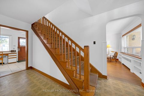 Photo 9 at 29 Tremont Road, City Centre West, Toronto