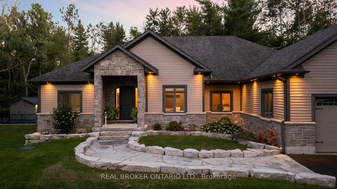 Photo 1 at 49 Sydenham Trail W, Rural Clearview, Clearview