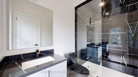 Photo 16 at 32 Cossar Drive, Aurora Highlands, Aurora