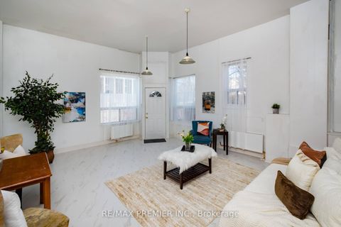 Photo 15 at 229 Bellwoods Avenue, Bellwoods, Toronto