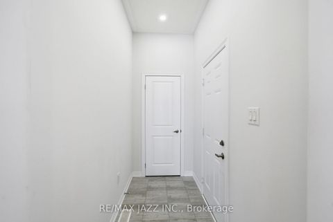 Photo 17 at 123 Woolacott Lane, Bowmanville, Clarington