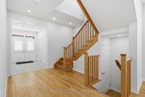 Photo 18 at 123 Woolacott Lane, Bowmanville, Clarington