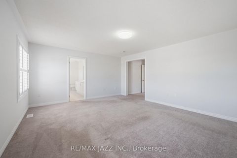 Photo 21 at 123 Woolacott Lane, Bowmanville, Clarington