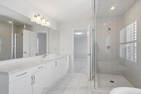 Photo 23 at 123 Woolacott Lane, Bowmanville, Clarington