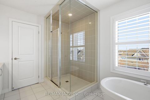 Photo 24 at 123 Woolacott Lane, Bowmanville, Clarington