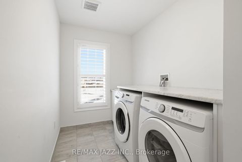 Photo 37 at 123 Woolacott Lane, Bowmanville, Clarington