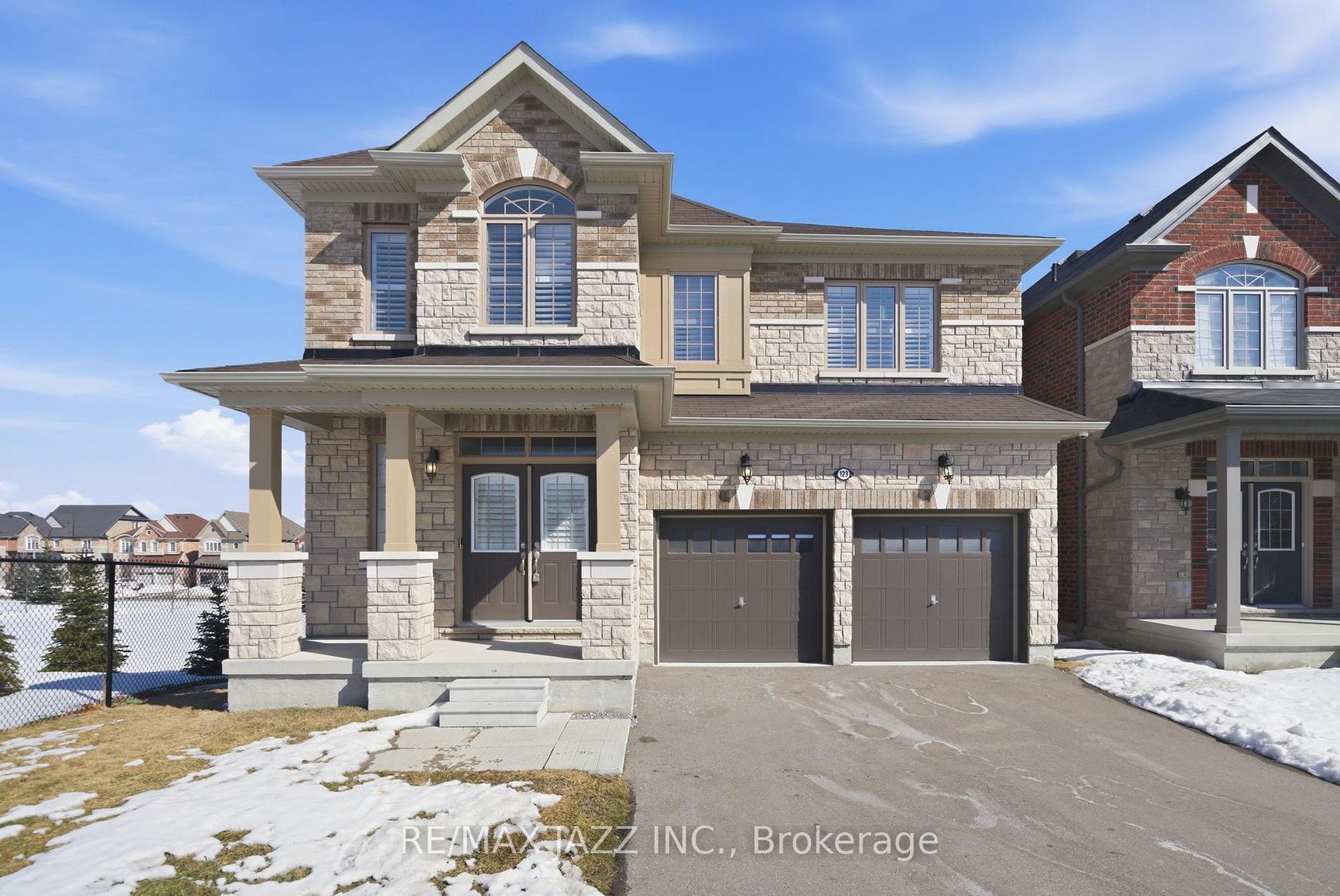 123 Woolacott Lane, Bowmanville, Clarington 