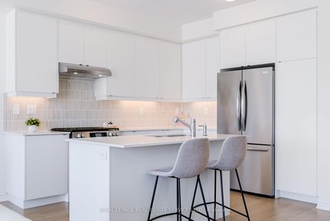 Photo 10 at 149 Greer Street, Rural Barrie Southeast, Barrie