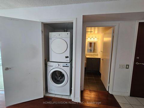 Photo 15 at 2101 - 2181 Yonge Street, Mount Pleasant West, Toronto