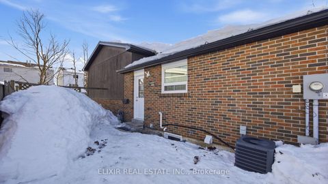 Photo 4 at 45 AUSTEN Lane, Letitia Heights, Barrie