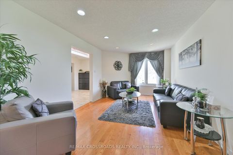 Photo 5 at 6 Glenheather Terrace, Rouge E11, Toronto