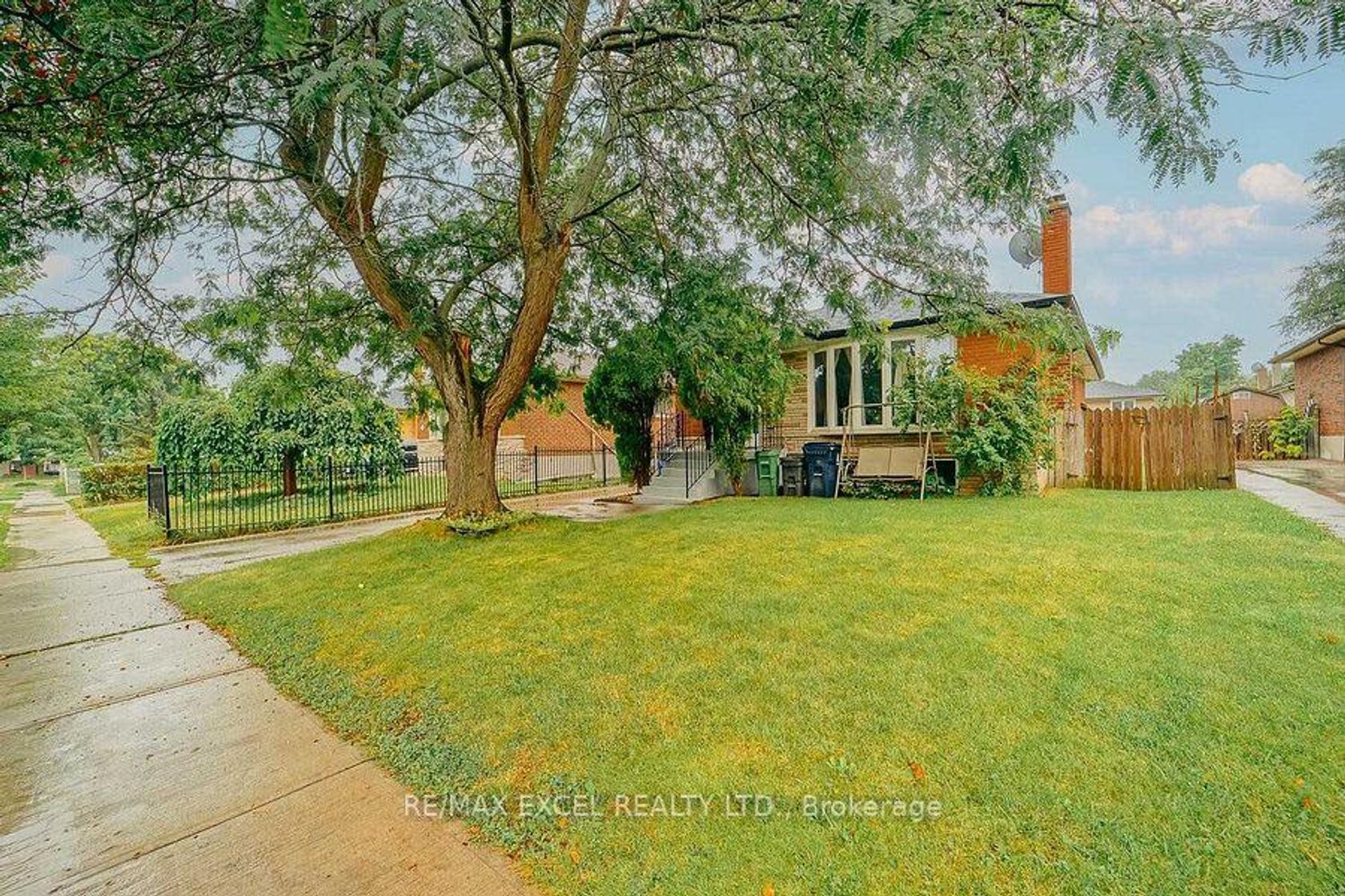 22 Gander Drive, Bendale, Toronto photo 5