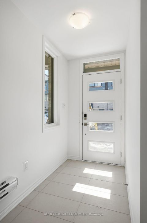 Photo 7 at 61 Pearen Lane, Rural Barrie Southwest, Barrie