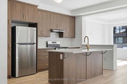 Photo 13 at 61 Pearen Lane, Rural Barrie Southwest, Barrie