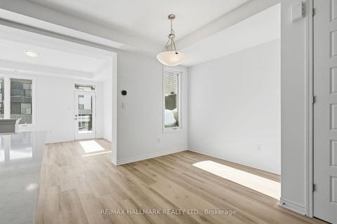 Photo 15 at 61 Pearen Lane, Rural Barrie Southwest, Barrie