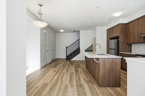 Photo 24 at 61 Pearen Lane, Rural Barrie Southwest, Barrie