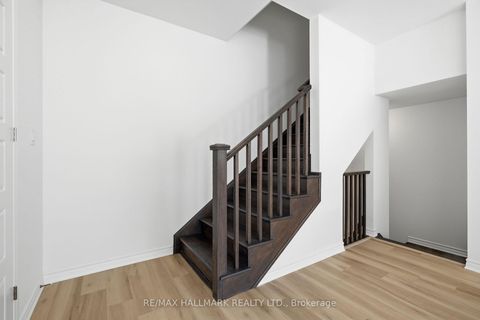 Photo 26 at 61 Pearen Lane, Rural Barrie Southwest, Barrie