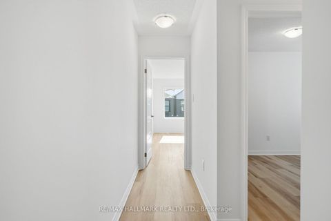 Photo 29 at 61 Pearen Lane, Rural Barrie Southwest, Barrie