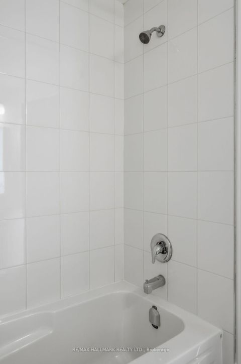 Photo 37 at 61 Pearen Lane, Rural Barrie Southwest, Barrie