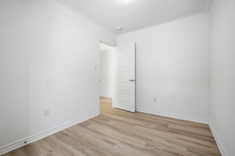 Photo 39 at 61 Pearen Lane, Rural Barrie Southwest, Barrie