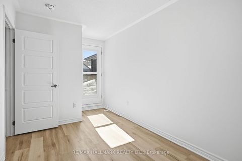 Photo 44 at 61 Pearen Lane, Rural Barrie Southwest, Barrie