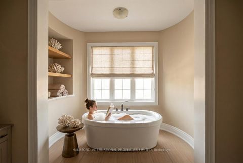 Photo 11 at 7 Kinghorn Road, King City, King