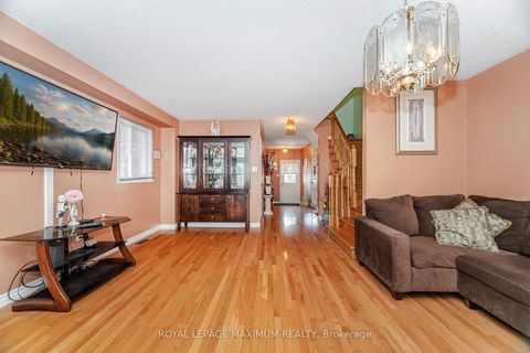 Photo 11 at 85 Ronan Crescent, Sonoma Heights, Vaughan